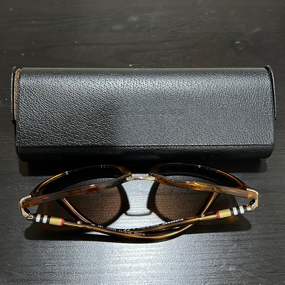 Burberry glasses